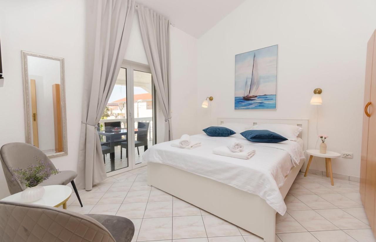 Apartments Anton فوديس المظهر الخارجي الصورة