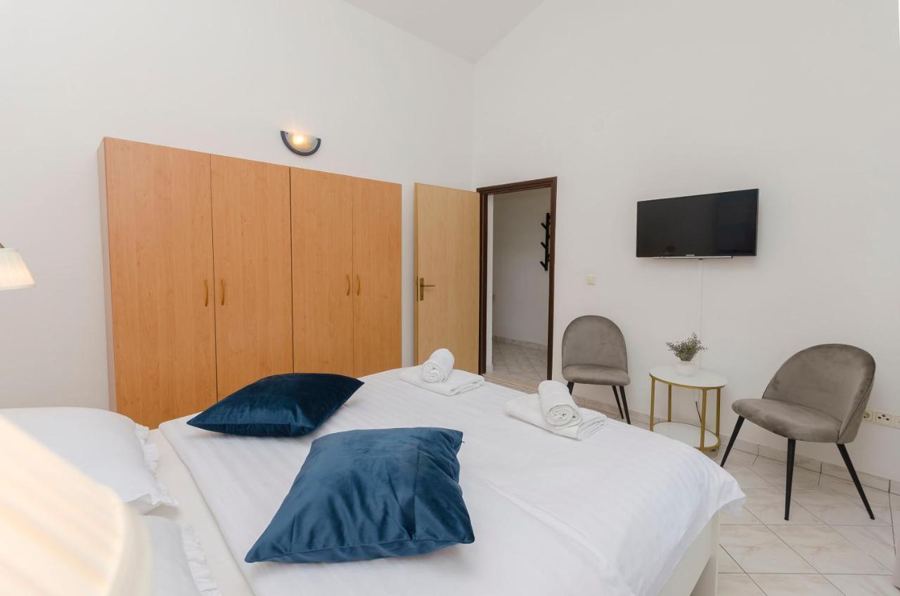 Apartments Anton فوديس المظهر الخارجي الصورة