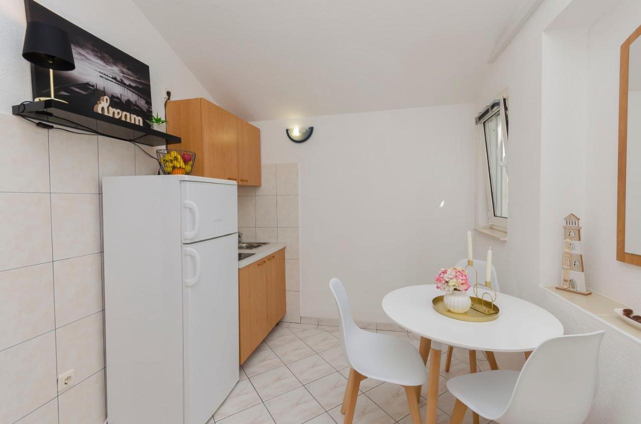 Apartments Anton فوديس المظهر الخارجي الصورة